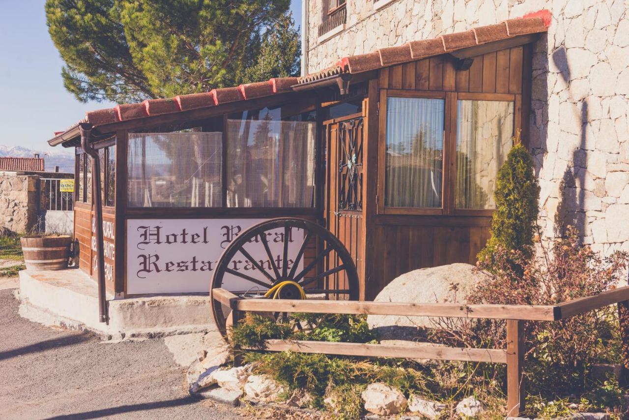 Hotel Rural La Dehesilla Barajas de Gredos Exterior photo